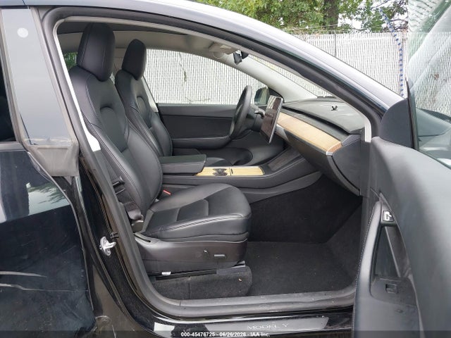 Продажа на аукционе авто 2022 Tesla Model Y Long Range Dual Motor All-wheel Drive, vin: 7SAYGAEE2NF388417, номер лота: 45476725