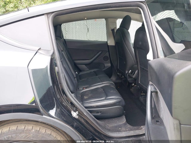 Продажа на аукционе авто 2022 Tesla Model Y Long Range Dual Motor All-wheel Drive, vin: 7SAYGAEE2NF388417, номер лота: 45476725