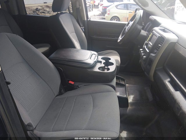 2021 Ram 1500 Classic Tradesman  4x4 5'7 Box მანქანა იყიდება აუქციონზე, vin: 1C6RR7KG0MS559341, აუქციონის ნომერი: 45476732