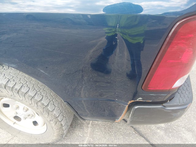 2021 Ram 1500 Classic Tradesman  4x4 5'7 Box მანქანა იყიდება აუქციონზე, vin: 1C6RR7KG0MS559341, აუქციონის ნომერი: 45476732