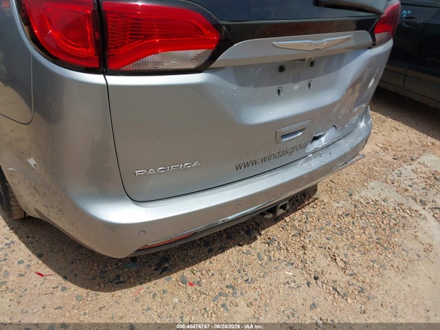 Продажа на аукционе авто 2017 Chrysler Pacifica Limited, vin: 2C4RC1GG8HR533125, номер лота: 45476747