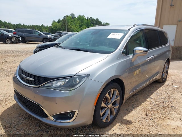 Продажа на аукционе авто 2017 Chrysler Pacifica Limited, vin: 2C4RC1GG8HR533125, номер лота: 45476747