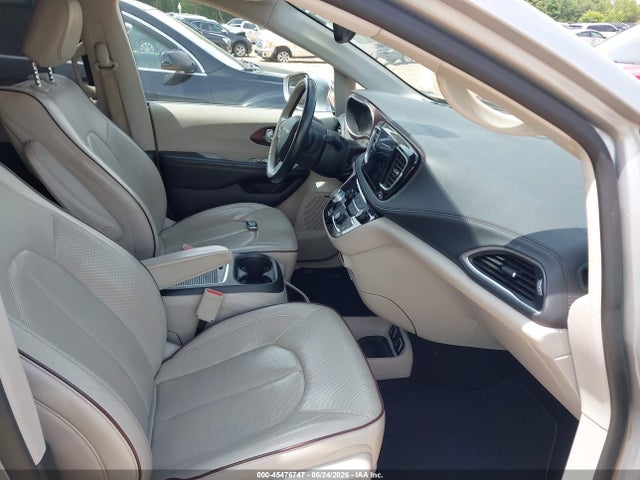 Продажа на аукционе авто 2017 Chrysler Pacifica Limited, vin: 2C4RC1GG8HR533125, номер лота: 45476747