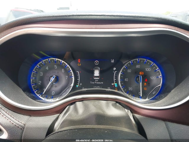 Продажа на аукционе авто 2017 Chrysler Pacifica Limited, vin: 2C4RC1GG8HR533125, номер лота: 45476747
