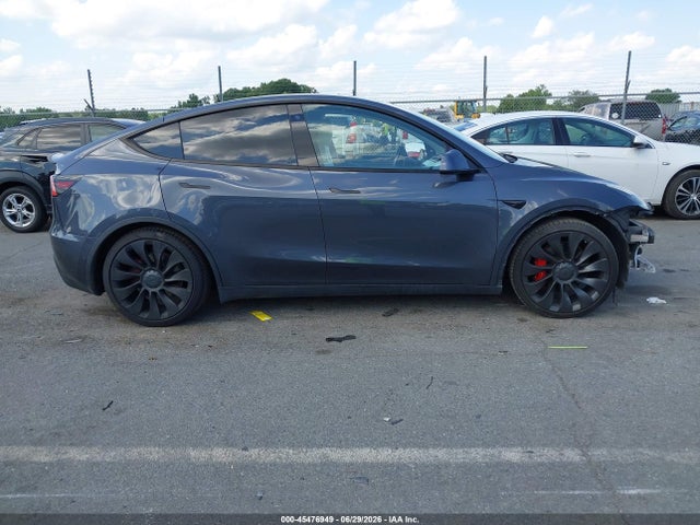 Продаж на аукціоні авто 2020 Tesla Model Y Long Range Dual Motor All-wheel Drive/performance Dual Motor All-wheel Drive, vin: 5YJYGDEF6LF052256, номер лоту: 45476949