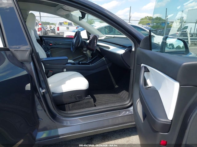 Продаж на аукціоні авто 2020 Tesla Model Y Long Range Dual Motor All-wheel Drive/performance Dual Motor All-wheel Drive, vin: 5YJYGDEF6LF052256, номер лоту: 45476949