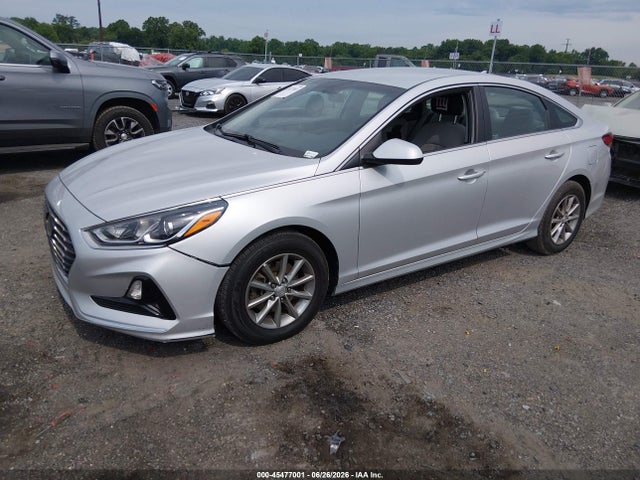Auction sale of the 2018 Hyundai Sonata Se, vin: 5NPE24AF1JH705131, lot number: 45477001