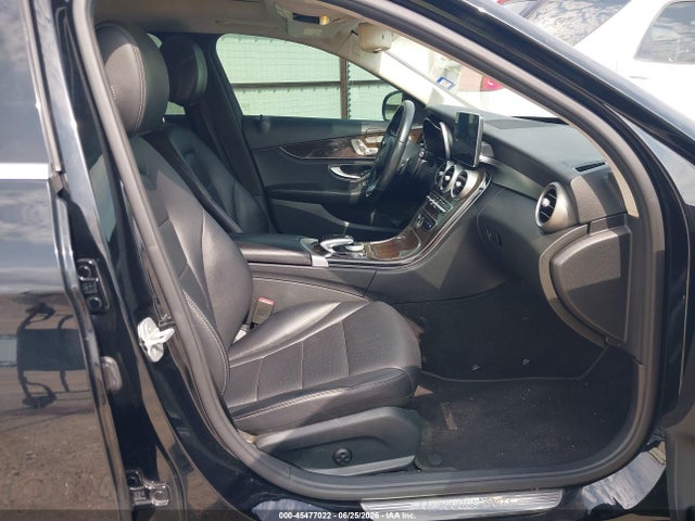 Продажа на аукционе авто 2015 Mercedes-benz C 300, vin: 55SWF4JB1FU092115, номер лота: 45477022