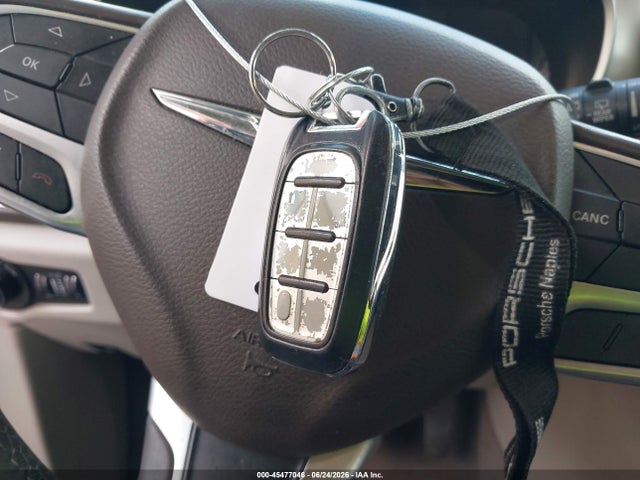 45477046 :رقم المزاد ، 2C4RC1BG7HR691513 vin ، 2017 Chrysler Pacifica Touring-l مزاد بيع