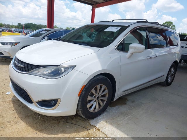 45477046 :رقم المزاد ، 2C4RC1BG7HR691513 vin ، 2017 Chrysler Pacifica Touring-l مزاد بيع