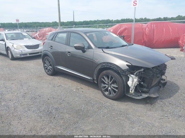 Продажа на аукционе авто 2017 Mazda Cx-3 Grand Touring, vin: JM1DKDD74H0143605, номер лота: 45477058