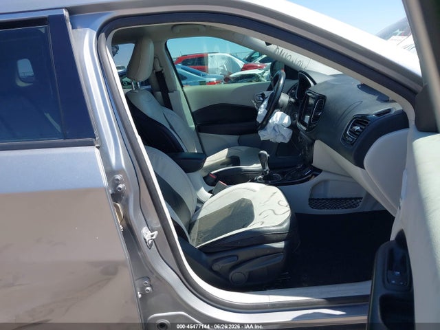 2020 Jeep Compass Limited 4x4 მანქანა იყიდება აუქციონზე, vin: 3C4NJDCB4LT127221, აუქციონის ნომერი: 45477144