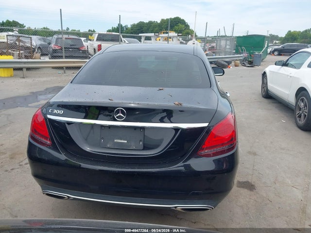 2021 Mercedes-benz C 300 Sedan მანქანა იყიდება აუქციონზე, vin: W1KWF8DBXMR611633, აუქციონის ნომერი: 45477264