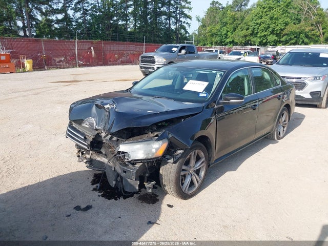 2014 Volkswagen Passat 2.5l Se მანქანა იყიდება აუქციონზე, vin: 1VWBP7A32EC002664, აუქციონის ნომერი: 45477275