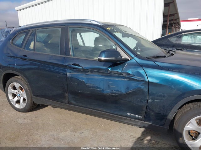 BMW X1 Sdrive28i 2014 WBAVM1C56EVW56251 Image 6