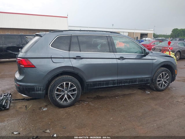 Продаж на аукціоні авто 2019 Volkswagen Tiguan 2.0t Se/2.0t Sel/2.0t Sel R-line/2.0t Sel R-line Black, vin: 3VV3B7AX3KM078768, номер лоту: 45477379