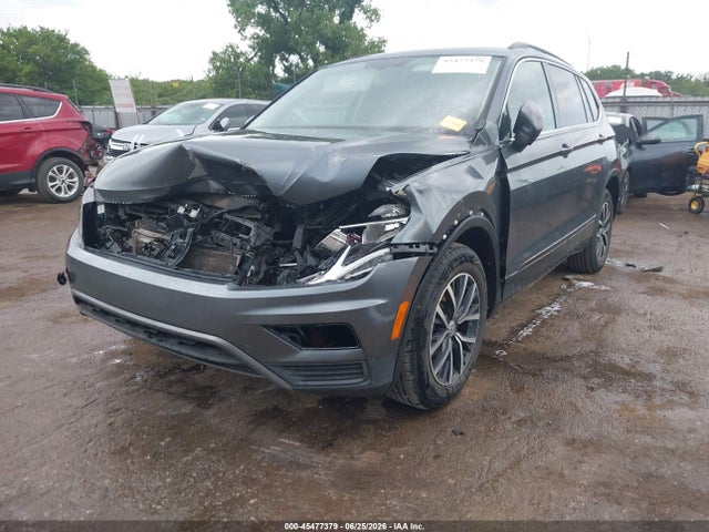 Продаж на аукціоні авто 2019 Volkswagen Tiguan 2.0t Se/2.0t Sel/2.0t Sel R-line/2.0t Sel R-line Black, vin: 3VV3B7AX3KM078768, номер лоту: 45477379