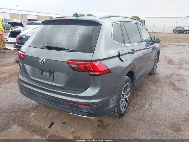 Продаж на аукціоні авто 2019 Volkswagen Tiguan 2.0t Se/2.0t Sel/2.0t Sel R-line/2.0t Sel R-line Black, vin: 3VV3B7AX3KM078768, номер лоту: 45477379