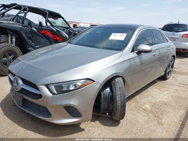 45477461 :رقم المزاد ، W1K3G4EB2LJ220044 vin ، 2020 Mercedes-benz A 220 مزاد بيع
