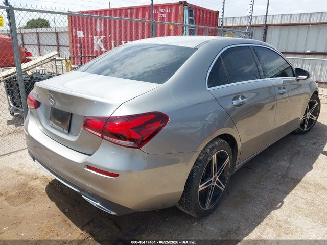 45477461 :رقم المزاد ، W1K3G4EB2LJ220044 vin ، 2020 Mercedes-benz A 220 مزاد بيع