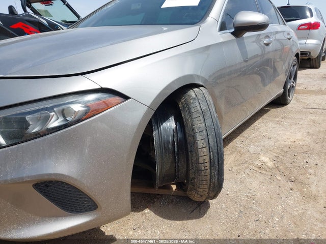 45477461 :رقم المزاد ، W1K3G4EB2LJ220044 vin ، 2020 Mercedes-benz A 220 مزاد بيع