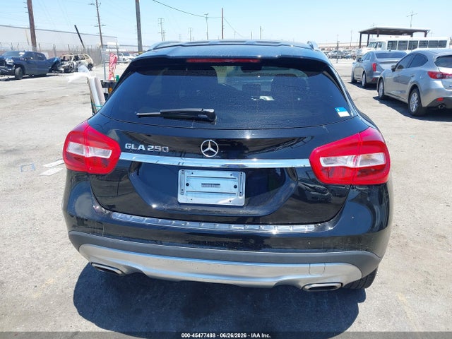 Mercedes-Benz GLA 250 2017 WDCTG4EB0HJ347256 Image 17
