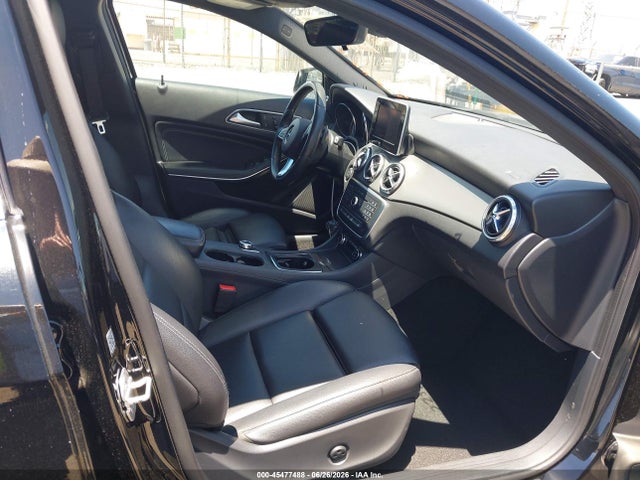 Mercedes-Benz GLA 250 2017 WDCTG4EB0HJ347256 Image 5