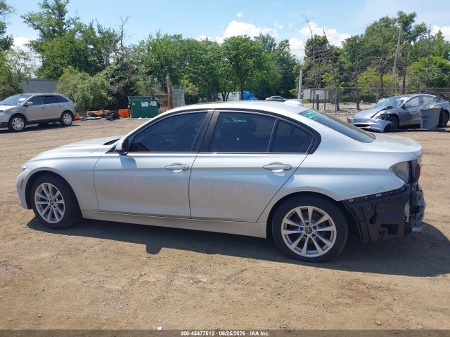 45477512 :رقم المزاد ، WBA8A3C51JA357995 vin ، 2018 Bmw 320i Xdrive مزاد بيع