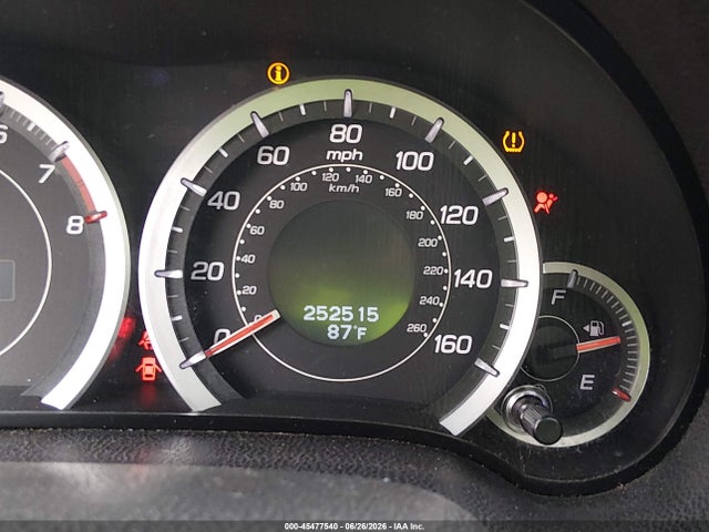 45477540 :رقم المزاد ، JH4CU2F6XBC015436 vin ، 2011 Acura Tsx 2.4 مزاد بيع