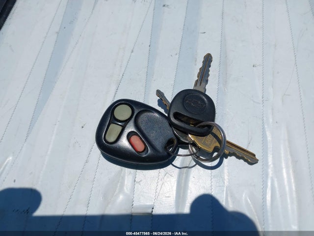 Продаж на аукціоні авто 2001 Chevrolet Silverado 1500 Ls, vin: 2GCEC19W411279341, номер лоту: 45477565