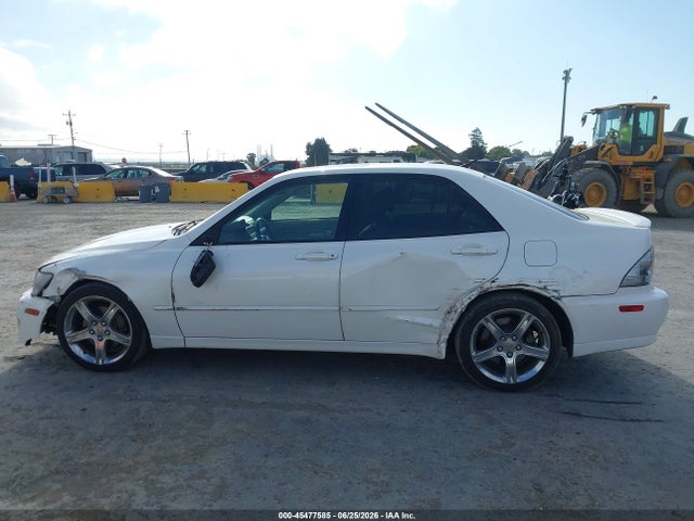 2004 Lexus Is 300 მანქანა იყიდება აუქციონზე, vin: JTHBD192840085875, აუქციონის ნომერი: 45477585