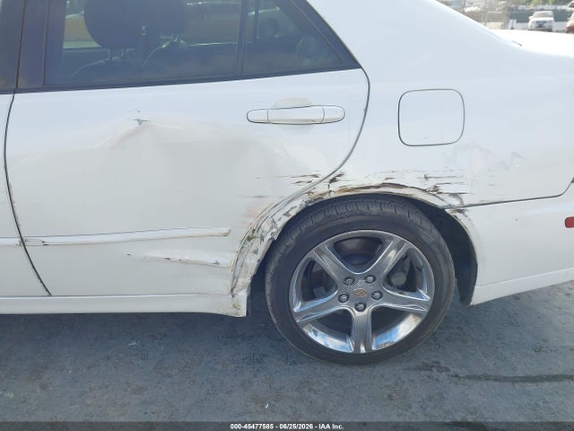 2004 Lexus Is 300 მანქანა იყიდება აუქციონზე, vin: JTHBD192840085875, აუქციონის ნომერი: 45477585