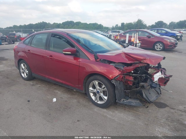 Ford FOCUS SE 2014 1FADP3F2XEL193440 Image 1