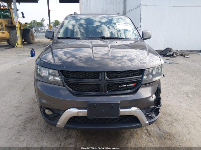 45477602 :رقم المزاد ، 3C4PDCGG2HT573052 vin ، 2017 Dodge Journey Crossroad Plus مزاد بيع