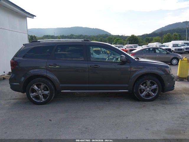 45477602 :رقم المزاد ، 3C4PDCGG2HT573052 vin ، 2017 Dodge Journey Crossroad Plus مزاد بيع