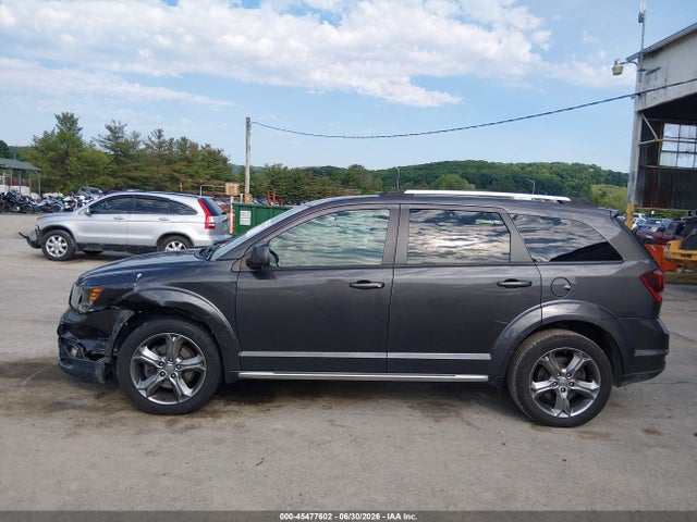 45477602 :رقم المزاد ، 3C4PDCGG2HT573052 vin ، 2017 Dodge Journey Crossroad Plus مزاد بيع