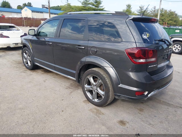 45477602 :رقم المزاد ، 3C4PDCGG2HT573052 vin ، 2017 Dodge Journey Crossroad Plus مزاد بيع
