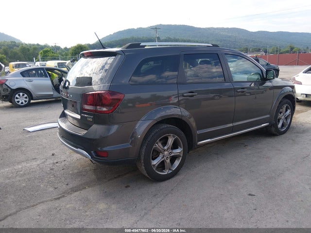 45477602 :رقم المزاد ، 3C4PDCGG2HT573052 vin ، 2017 Dodge Journey Crossroad Plus مزاد بيع