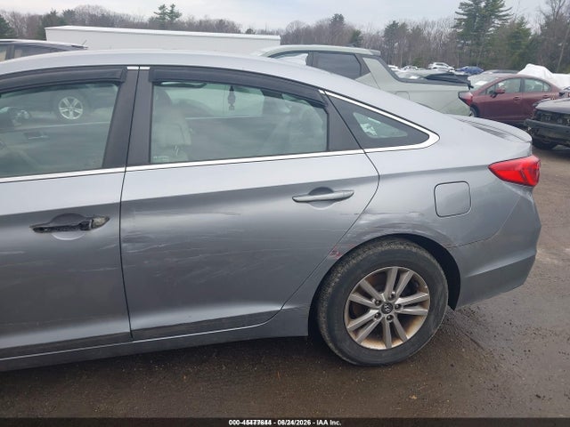 Hyundai SONATA SE 2016 5NPE24AF0GH359601 Image 14