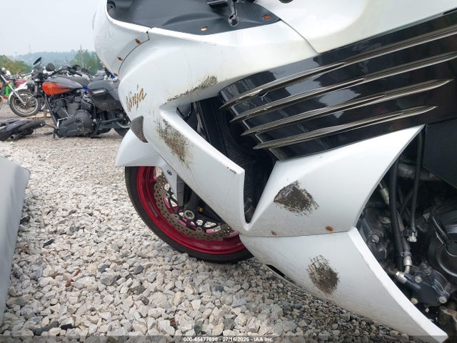 45477698 :رقم المزاد ، JKBZXNA197A017980 vin ، 2007 Kawasaki Zx1400 A مزاد بيع