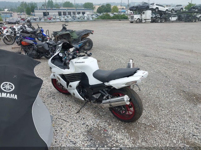 45477698 :رقم المزاد ، JKBZXNA197A017980 vin ، 2007 Kawasaki Zx1400 A مزاد بيع