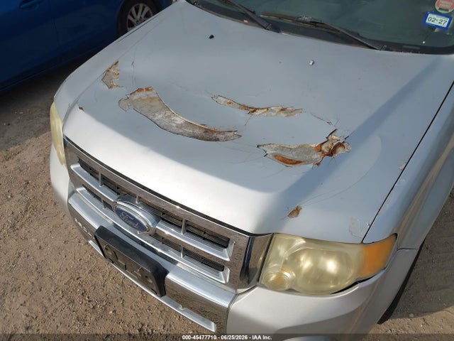 45477710 :رقم المزاد ، 1FMCU04128KA63472 vin ، 2008 Ford Escape Limited مزاد بيع