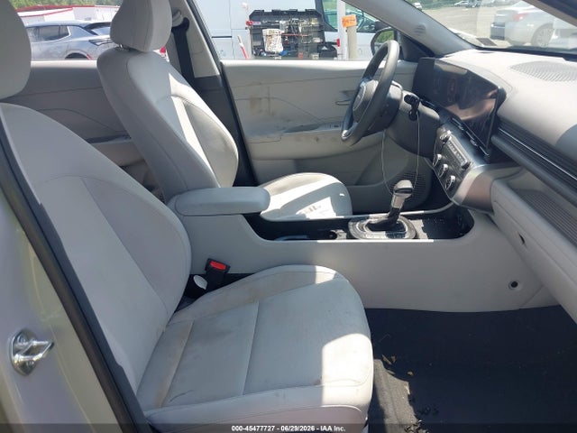 45477727 :رقم المزاد ، KM8HA3AB8RU137481 vin ، 2024 Hyundai Kona Se مزاد بيع