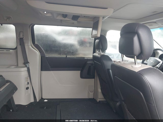 45477759 :رقم المزاد ، 2A4RR8DXXAR320401 vin ، 2010 Chrysler Town & Country Touring Plus مزاد بيع