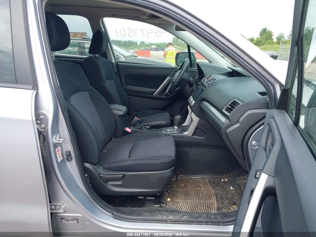 45477801 :رقم المزاد ، JF2SJADC4GH401726 vin ، 2016 Subaru Forester 2.5i Premium مزاد بيع