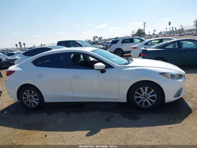 Mazda Mazda3 I Touring 2015 3MZBM1V79FM230650 Image 13