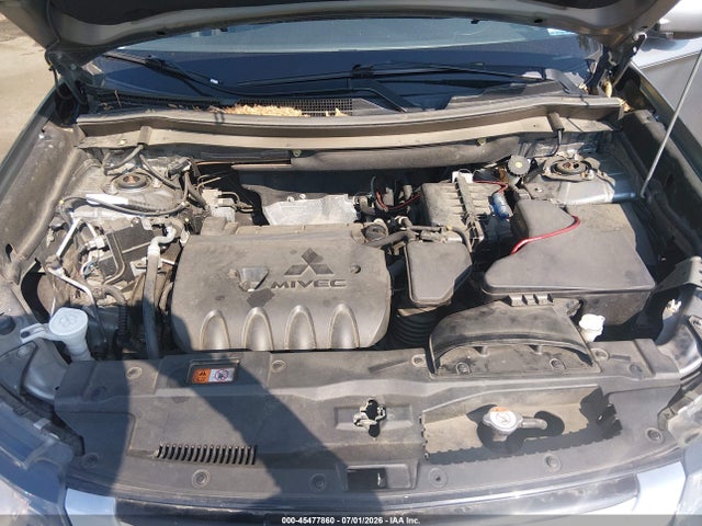 2018 Mitsubishi Outlander Se მანქანა იყიდება აუქციონზე, vin: JA4AZ3A39JZ040038, აუქციონის ნომერი: 45477860