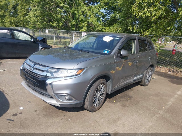 2018 Mitsubishi Outlander Se მანქანა იყიდება აუქციონზე, vin: JA4AZ3A39JZ040038, აუქციონის ნომერი: 45477860
