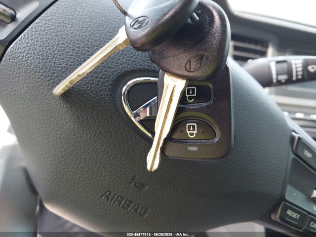 Hyundai ELANTRA SE 2019 KMHD74LF3KU777901 Image 11