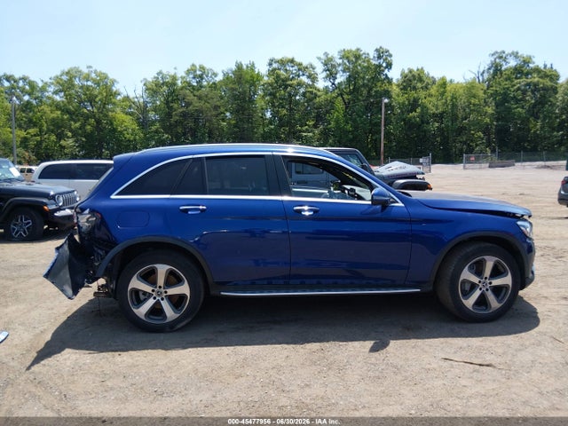 2017 Mercedes-benz Glc 300 4matic მანქანა იყიდება აუქციონზე, vin: WDC0G4KB2HF242843, აუქციონის ნომერი: 45477956
